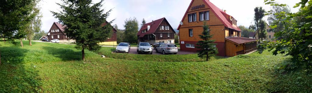 Dom Goscinny Jawor Czarnypotok Krynica Zdroj Bagian luar foto